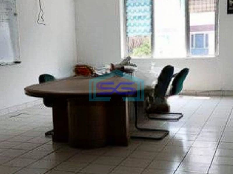 Dijual Cepat Ruko Taman Mahkota Lokasi Strategis Tangerang LB 192m2