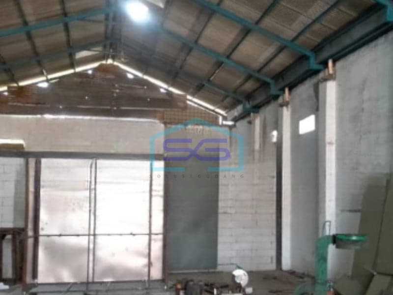 Dijual Gudang Luas Tanah 650 m² Lokasi di Duri Kosambi Jakarta Barat