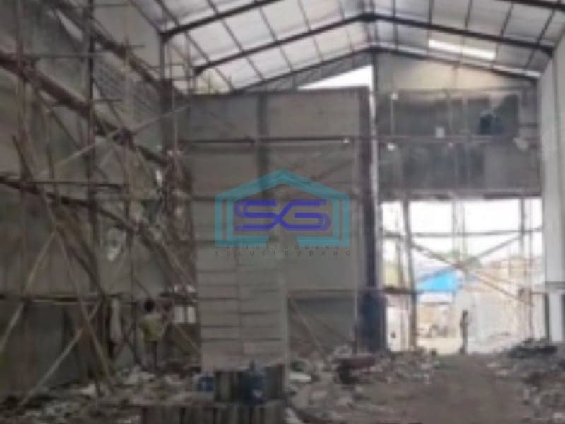 Disewakan Gudang Baru di Pinggir Jalan Raya Serang Cikupa Tangerang LB 1239m2