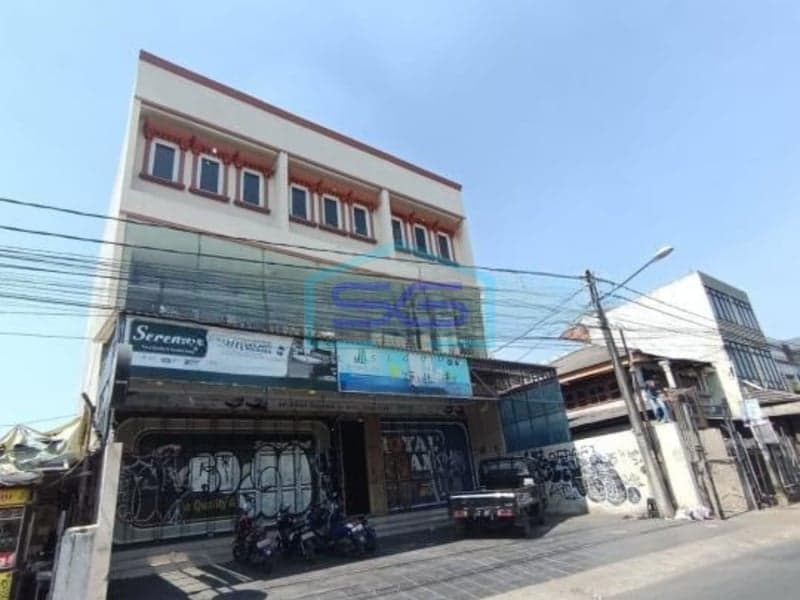 Disewakan Ruko Gandeng di Kota Bekasi Jawa Barat Luas Bangunan 854 m²
