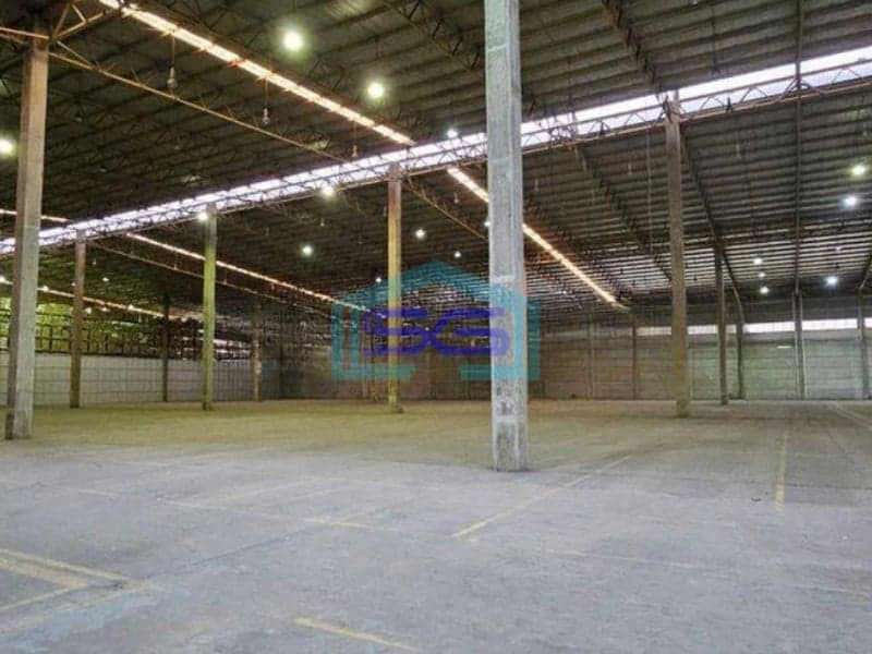 Disewakan Gudang Cakung Cilincing Jakarta Timur Loading Dock Rapih Siap Pakai