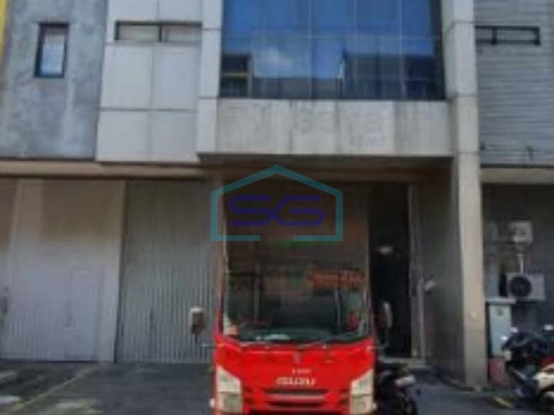 Warehouse for Sale in Strategic Location at Infinia Park Tebet, South Jakarta, Building Area 515 m²