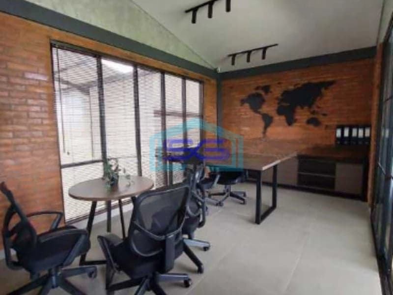 Dijual Cepat Gudang Area Super Strategis di Benda Tangerang Luas Tanah 216m²