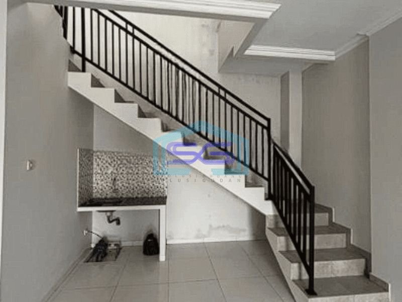 Disewakan Ruko Baru Murah Cocok Kantor Tepi Jalan Utama Sleman Yogyakarta LB 115m2