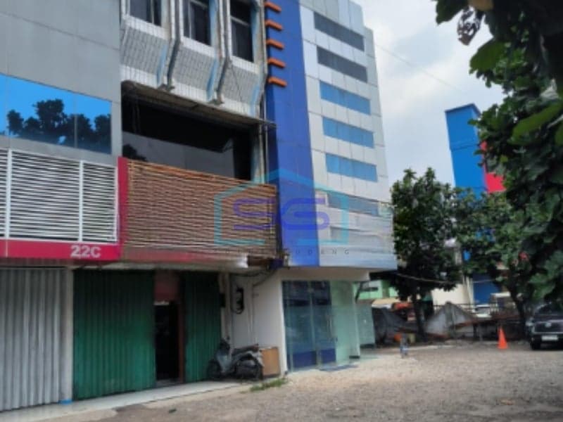 For Sale: Strategic Shophouse in Cempaka Putih, Central Jakarta - Building Area 180 sqm