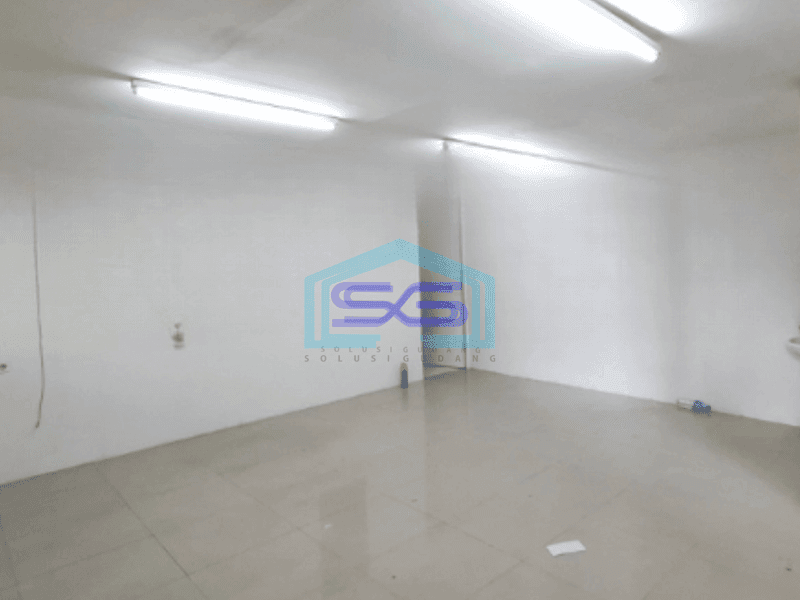 Disewakan Gudang Ada Kantor Lokasi Bebas Banjir di BSD Tangerang Luas Bangunan  500 m²