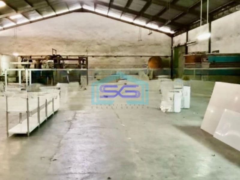 Dijual Gudang Akses Container 40 feet Luas Tanah 2645 m² di Tangerang