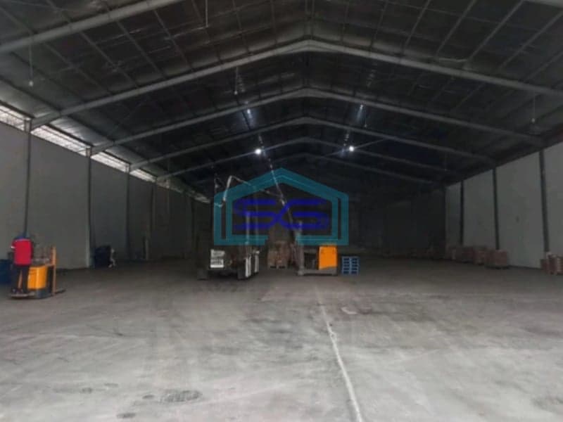 Disewakan Gudang Luas Tanah 2100 m² Lokasi Bebas Banjir di Semarang