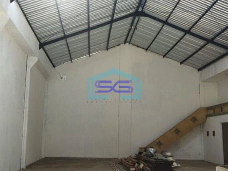 Dijual Gudang Kantor Siap Pakai 2 Lantai di Gatsu Barat Denpasar Bali Luas 500m2