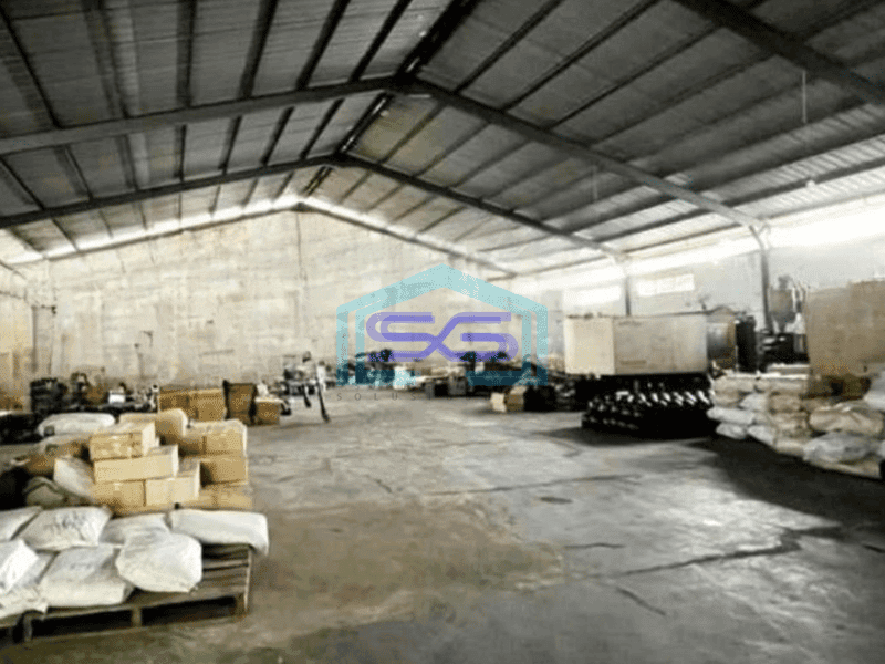 Dijual Gudang Luas Bangunan 800 m2 Lokasi Kalideres Jakarta Barat