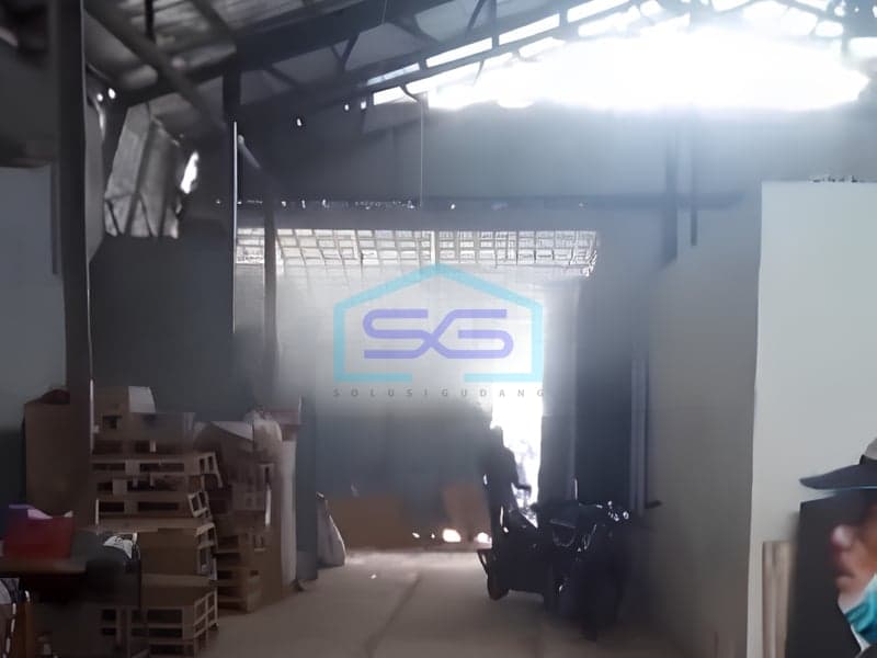 Disewakan Gudang Luas Tanah 232 m² Kondisi Bagus di Pinang Tangerang Banten