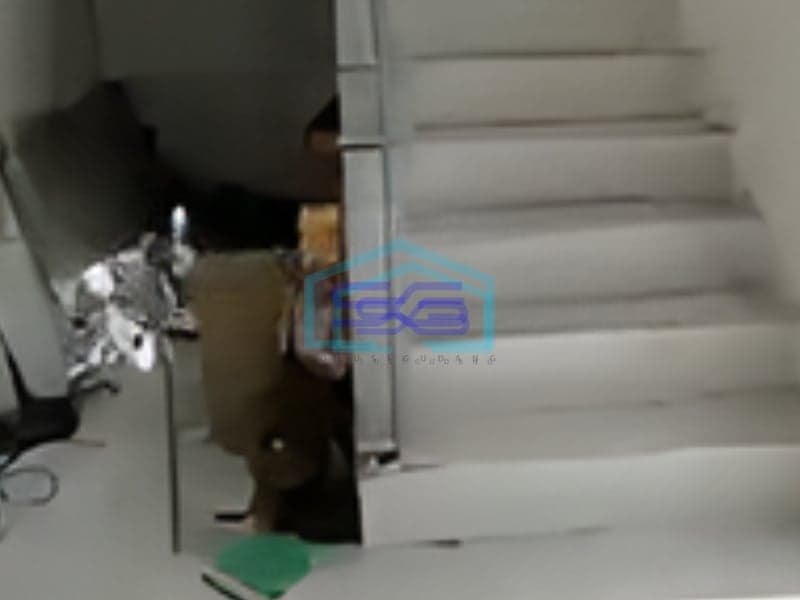 Disewakan Ruang Usaha Cocok Untuk Supermarket, Kantor, Depok, Sleman Jogja Luas Bangunan 1100 m²