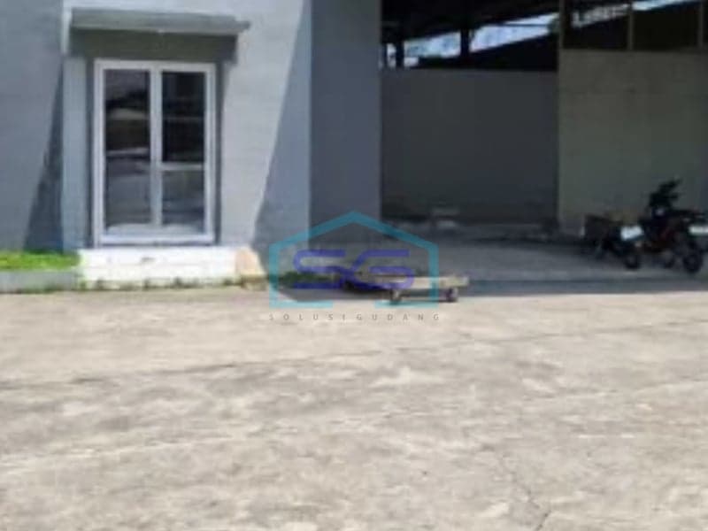 Warehouse for Sale Land Area 9100 m² Located in West Jakarta With Office