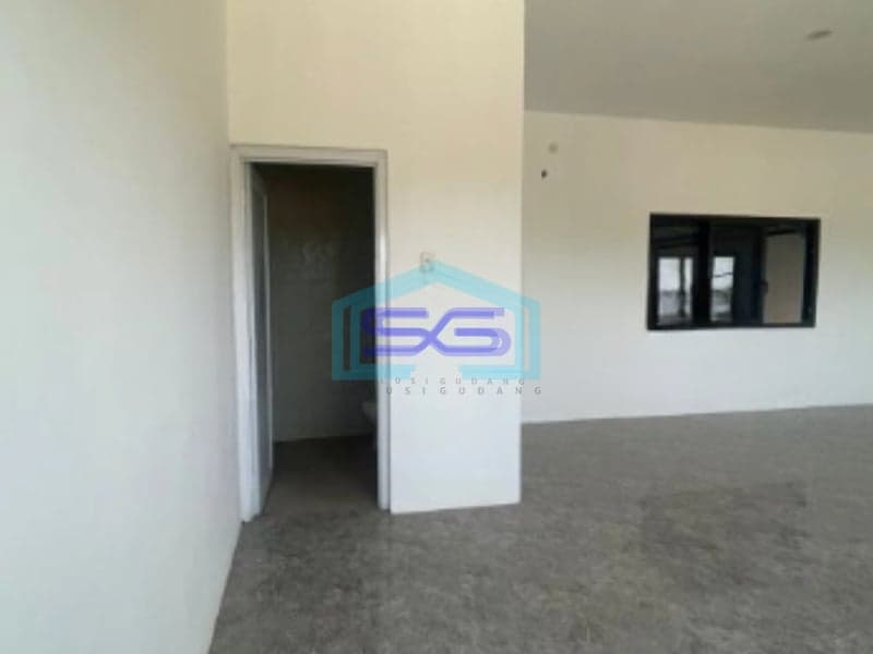 Disewakan Gudang Ada Kantor Lokasi Bebas Banjir Siap Huni Tangerang Luas Tanah 630 m²