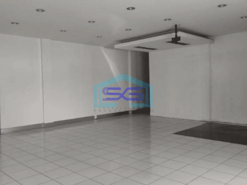 Dijual Cepat Ruko 2 Lantai Luas Tanah 335 m² di Cibeureum Bandung