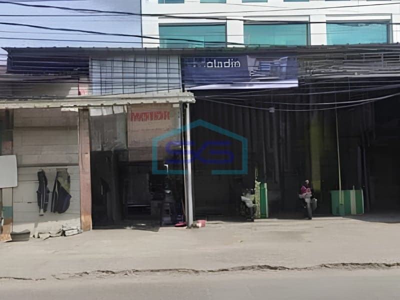 Dijual Ruko Pinggir Jalan Karawaci Medang, Tangerang LB 111 m²