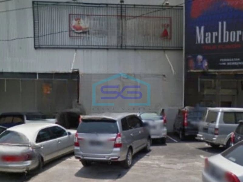 Commercial Space for Sale Building Area 600 m² Located in Surabaya