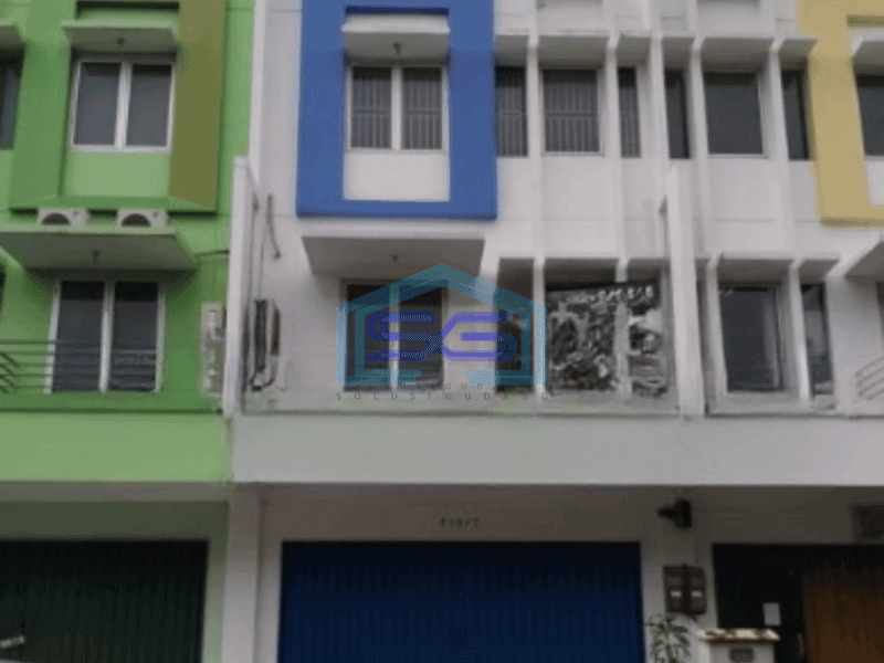 Disewakan Ruko di Kelapa Gading Jakarta Utara Luas Bangunan 300 m²