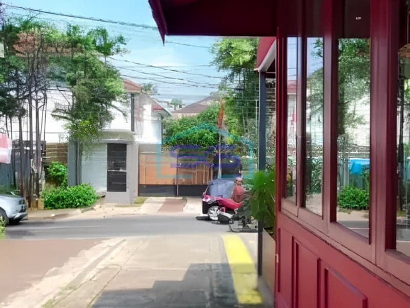 Former Cafe Building for Rent, Corner Location in Cipete Business Area, South Jakarta