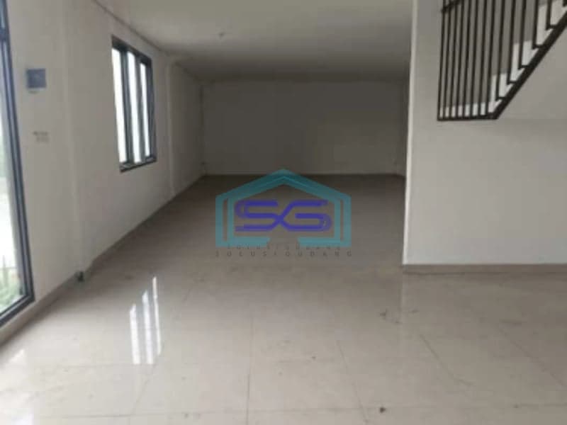 DIjual Gudang Kosong di Cipatik Bandung Luas Bangunan  700 m²