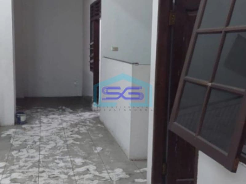 Disewakan Ruko 2 Lantai Bagus Luas Tanah 200m2 Di Jl Arteri Soekarno Hatta Semarang Timur