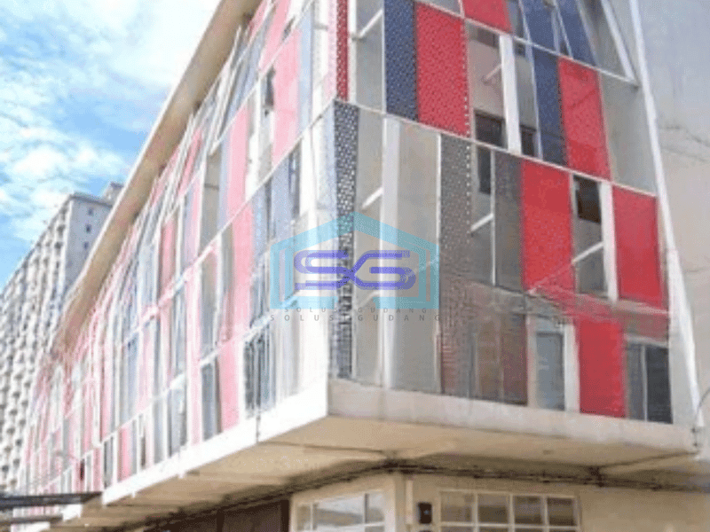 Dijual Ruko Luas Bangunan  426 m² di Kebon Jeruk Jakarta Barat
