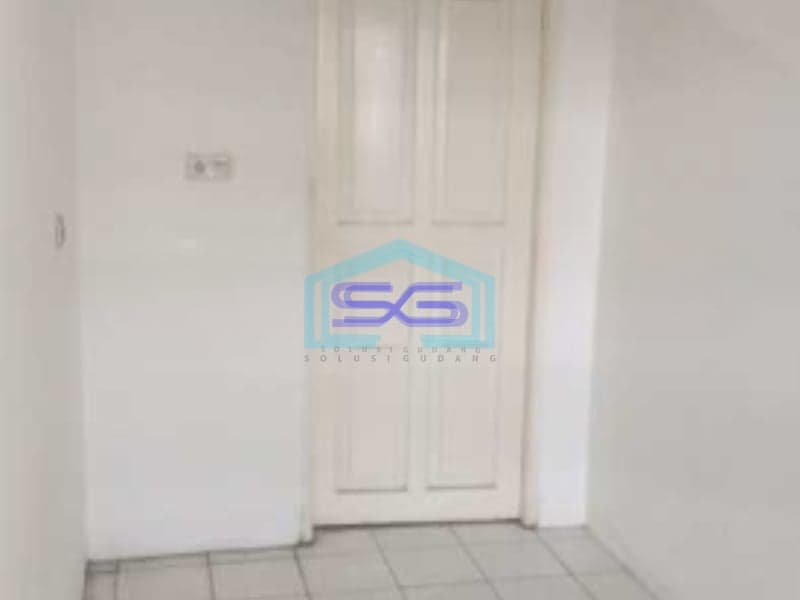 Disewakan Segera Ruko 3 Lantai di Cengkareng Jakarta Barat LB 200m2
