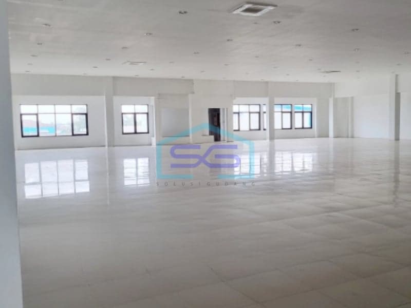 Disewakan Gedung di Soeta Bandung Jawa Barat Luas Bangunan 4500m2