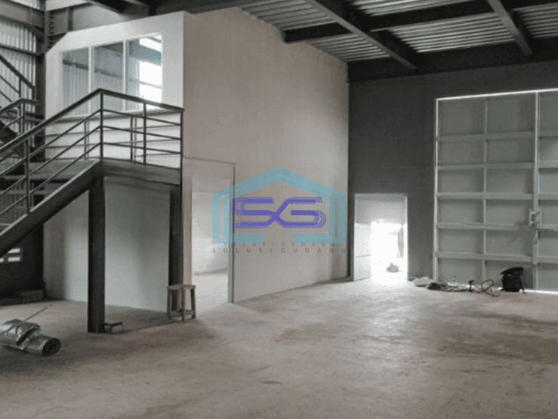 Disewakan Gudang Ada Loading Dock Luas Bangunan  890 m² di Bekasi