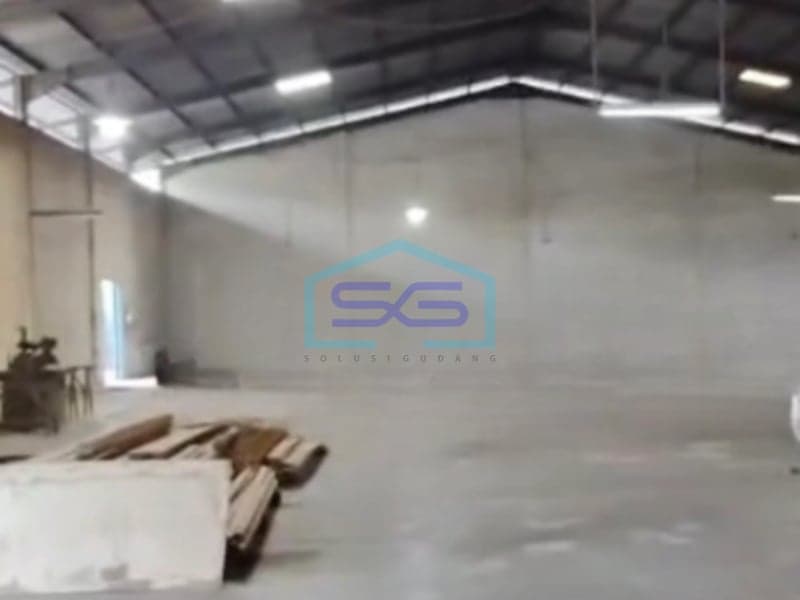 Dijual Gudang Lokasi Bebas Banjir di Tangerang Banten Luas Bangunan 2880 m²