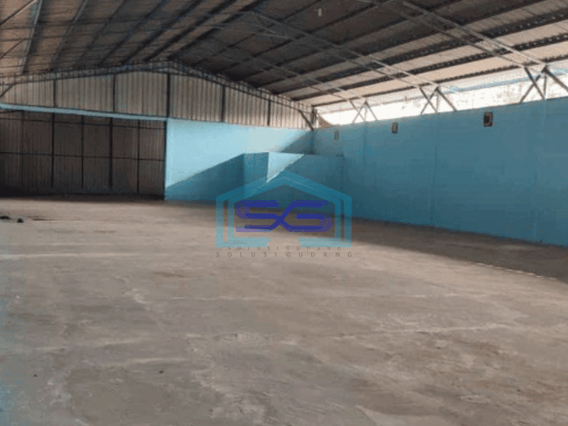 Disewakan Gudang Komersial Luas Tanah 4000 m² di Cisauk Tangerang