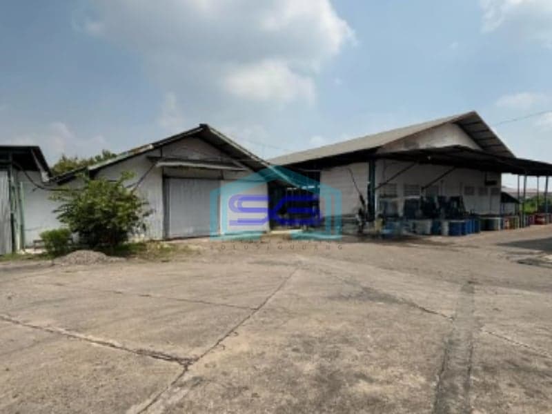 Dijual Pabrik / Gudang siap pakai di Jl. Candi Ngoro Mojokerto Jawa Timur LT 6900m2