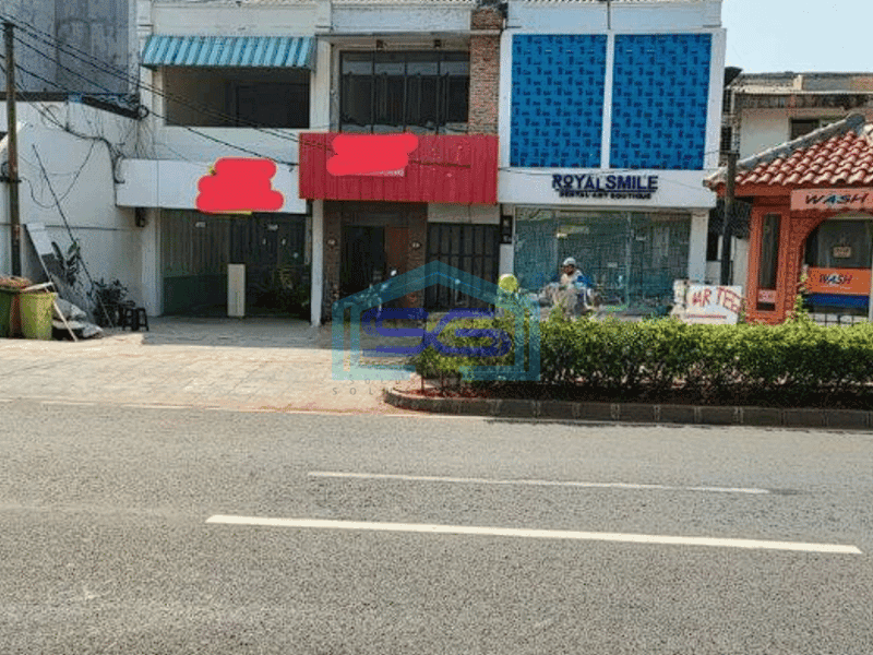 Dijual 3 Ruko Gandeng 2 Lantai di Kemang Raya Jakarta Selatan