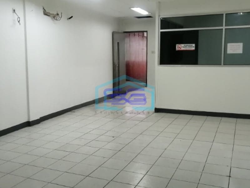 Disewakan Ruko Luas Tanah 400 m² Lokasi di Tambora Jakarta Barat