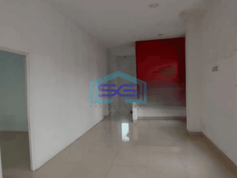 Disewakan Ruko 3 Lantai Luas Bangunan 650 m² di Cengkareng Jakarta Barat