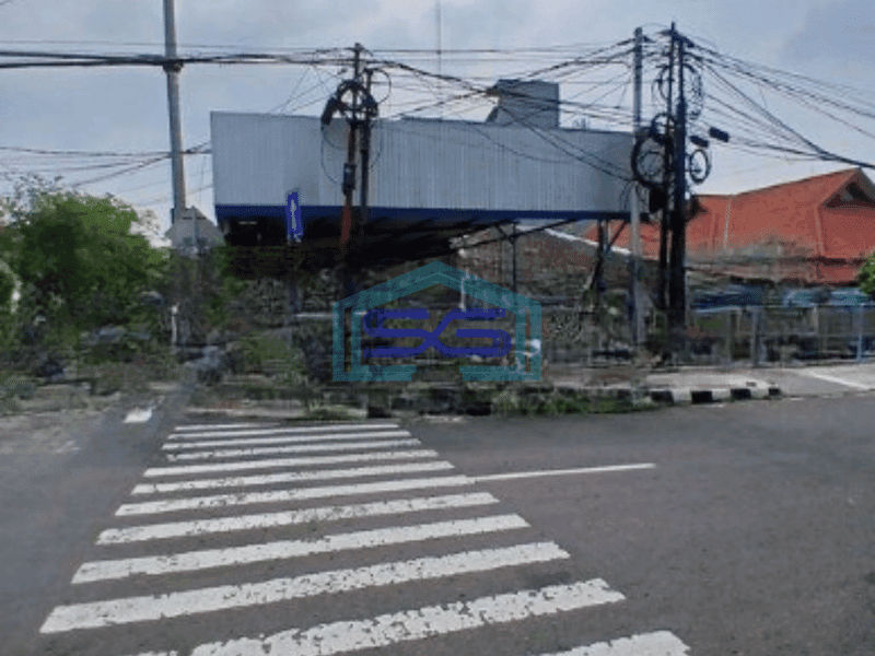 Disewakan Ruko Lokasi Strategis Pinggir Jalan Luas Tanah  757 m² di Cempaka Putih Jakarta Pusat