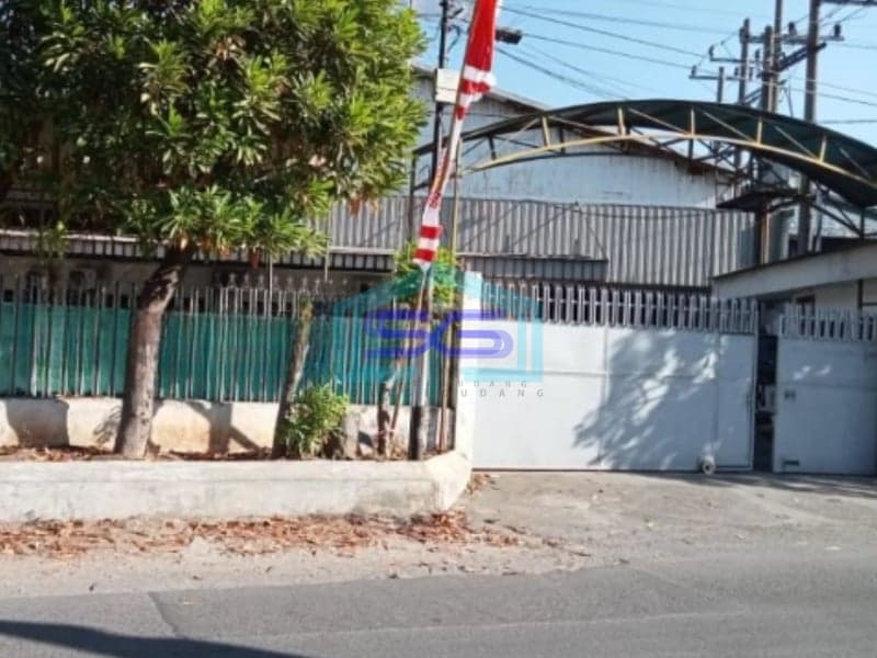 Disewakan Pabrik di Ngelom Sepanjang Taman Sidoarjo Jawa Timur Luas Bangunan 2000m2