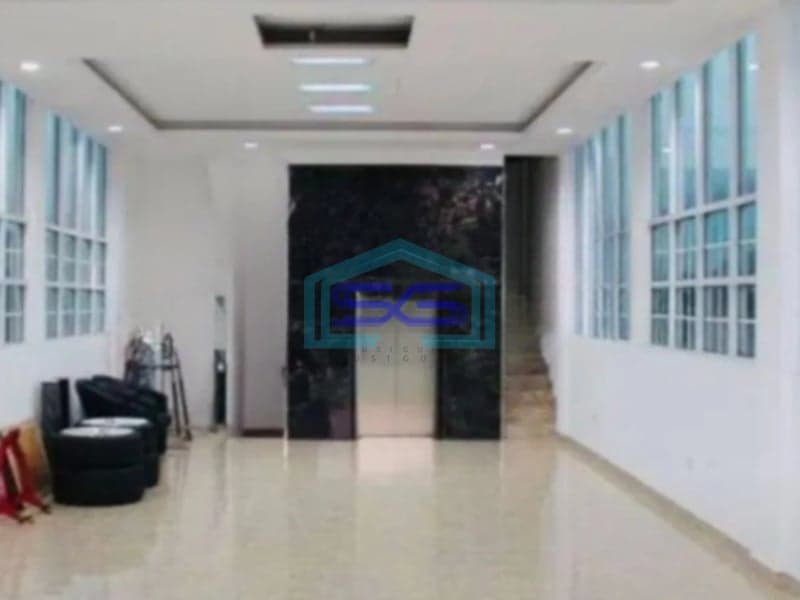 Dijual Kantor Ada Lift Luas Bangunan  470 m² di Tebet Jakarta Selatan