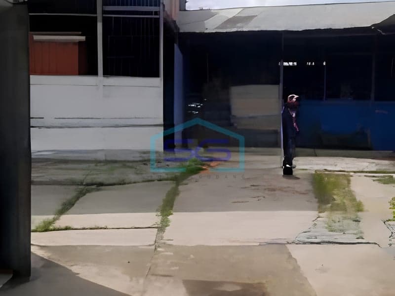 Dijual Gudang Akses Kontener 40 Ft di Cukanggalih, Tangerang LB 1.700 m²