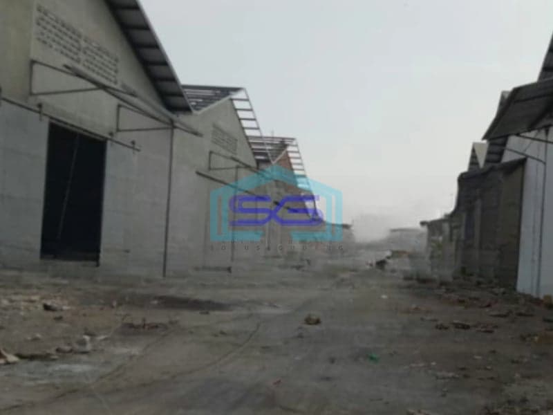 Disewakan Gudang Baru Luas Bangunan 2500 m² Lokasi Margomulyo Surabaya