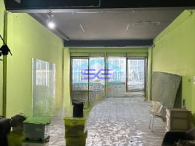 Disewakan Ruko Luas Bangunan   280 m² Lokasi Pluit Jakarta Utara