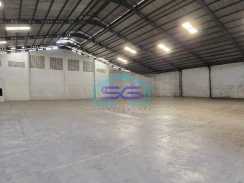 Disewakan Gudang Luas Tanah 2000 m² Lokasi Strategis di Ngaliyan Semarang