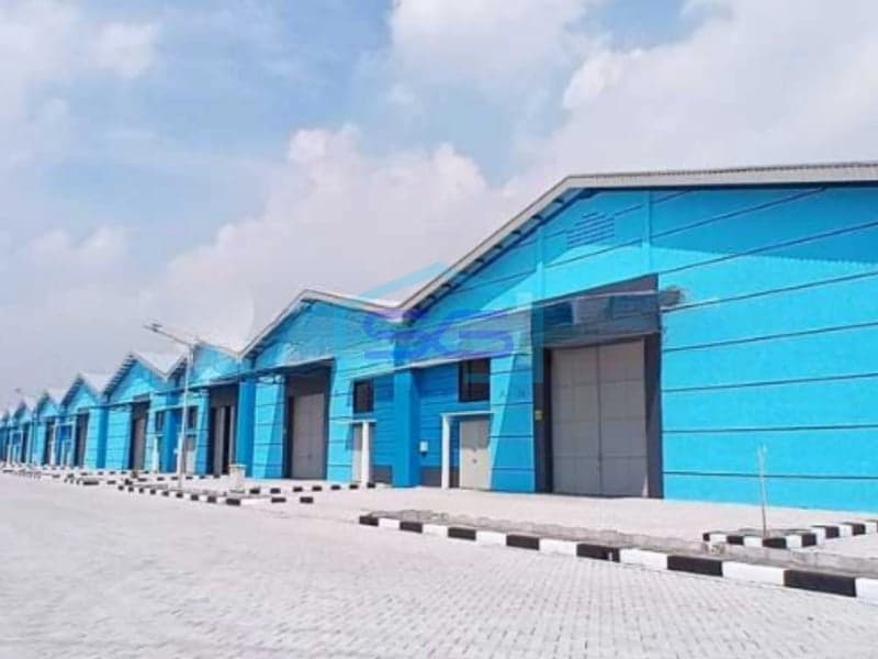 Disewakan Gudang di Raya Manyar Gresik Luas Bangunan 7040m2 !!! Harga Murah