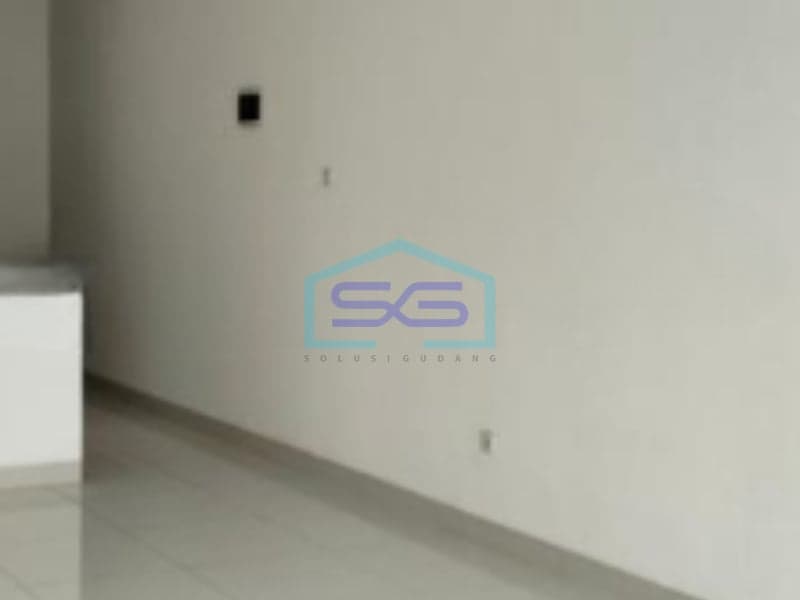 For Sale: Strategic Shophouse 100 m² Building Area in Meruya West Jakarta
