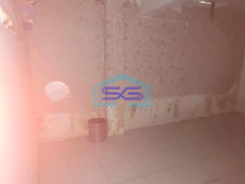Dijual Ruko di Taman Cosmos Jakarta barat Sudah Renovasi, SHM LB 150m2