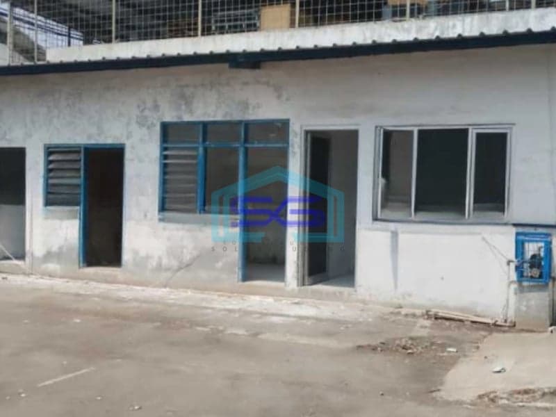 Dijual Gudang Luas Bangunan  894 m² Lokasi di Kamal Jakarta Utara