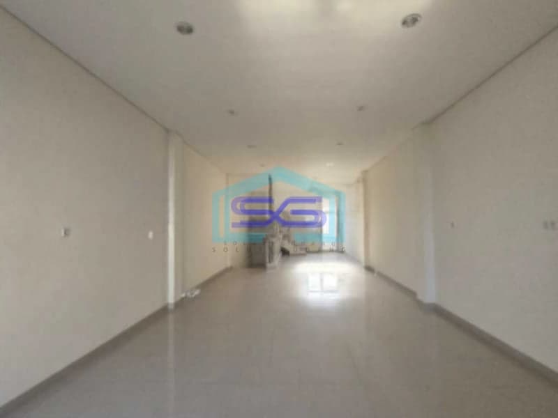 Disewakan Ruko Baru Strategis Pusat Kota Dekat Jalan Veteran Serengan Solo LB 210m2