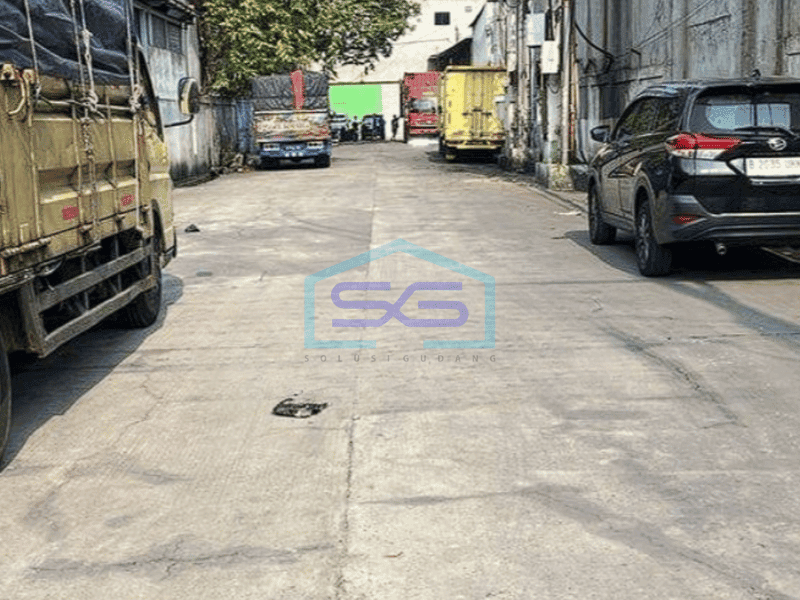 Disewakan gudang murah siap pakai di Kapuk Kamal