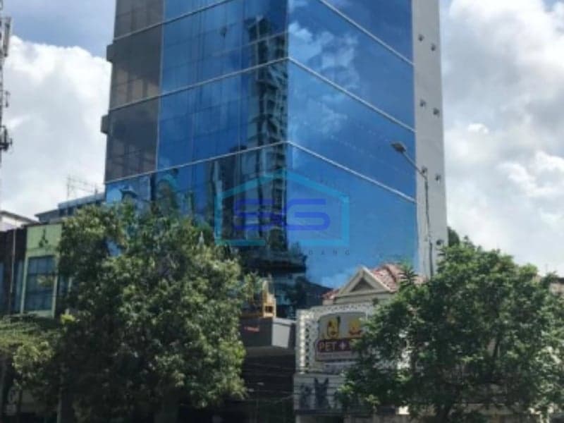 Dijual Ruang Usaha Dengan LB 1.750 m² di Sudirman, Jakarta Selatan