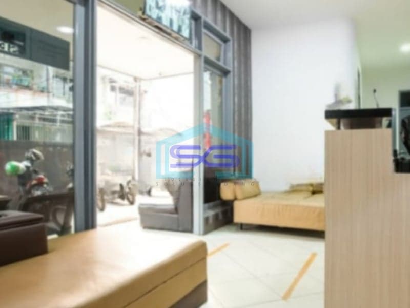 Dijual Ruko Murah Luas Tanah  339 m² Lokasi di Roxy Jakarta Pusat